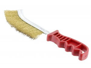 Une brosse de fer